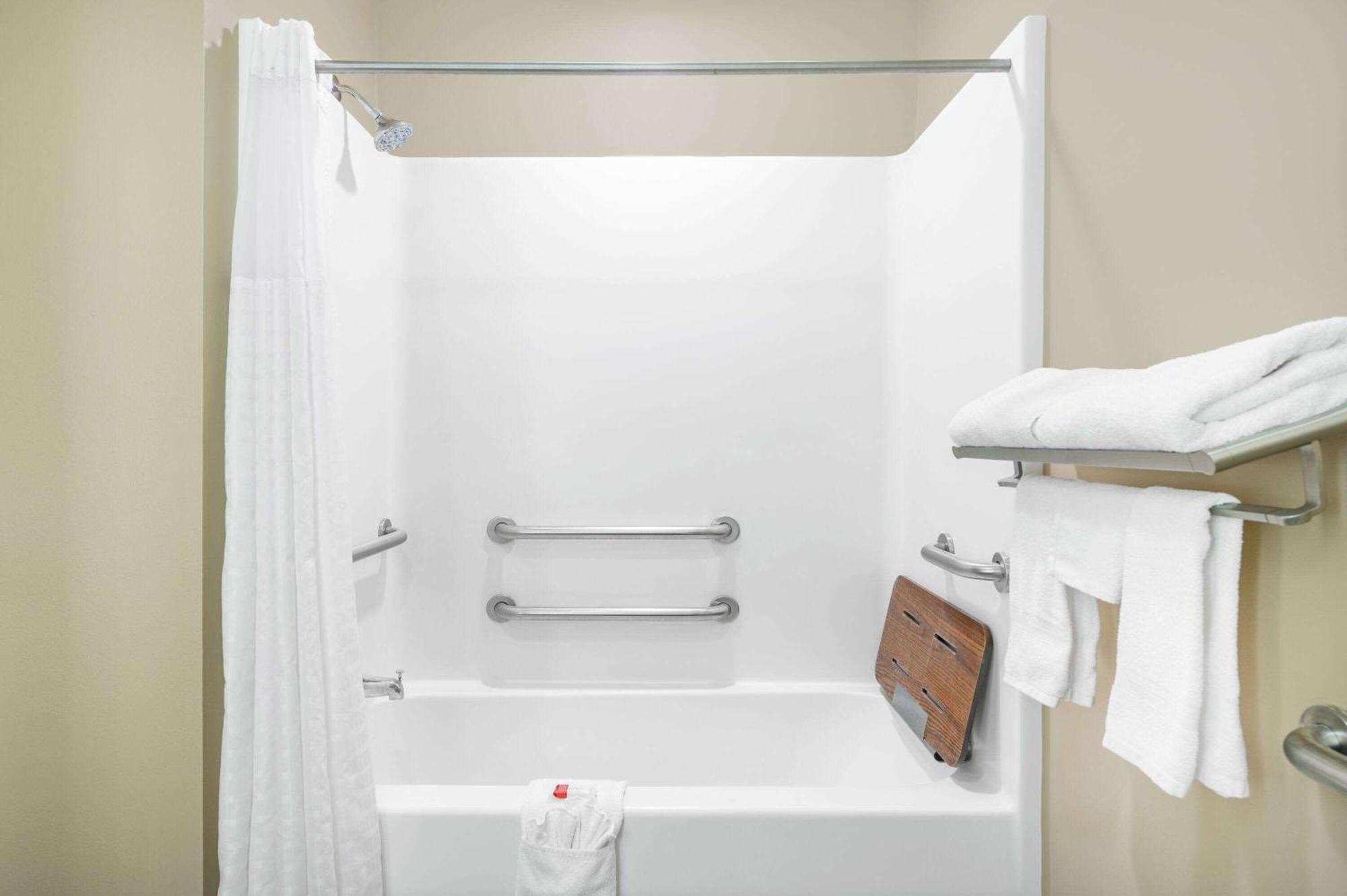Super 8 By Wyndham Joliet Hotel ภายนอก รูปภาพ