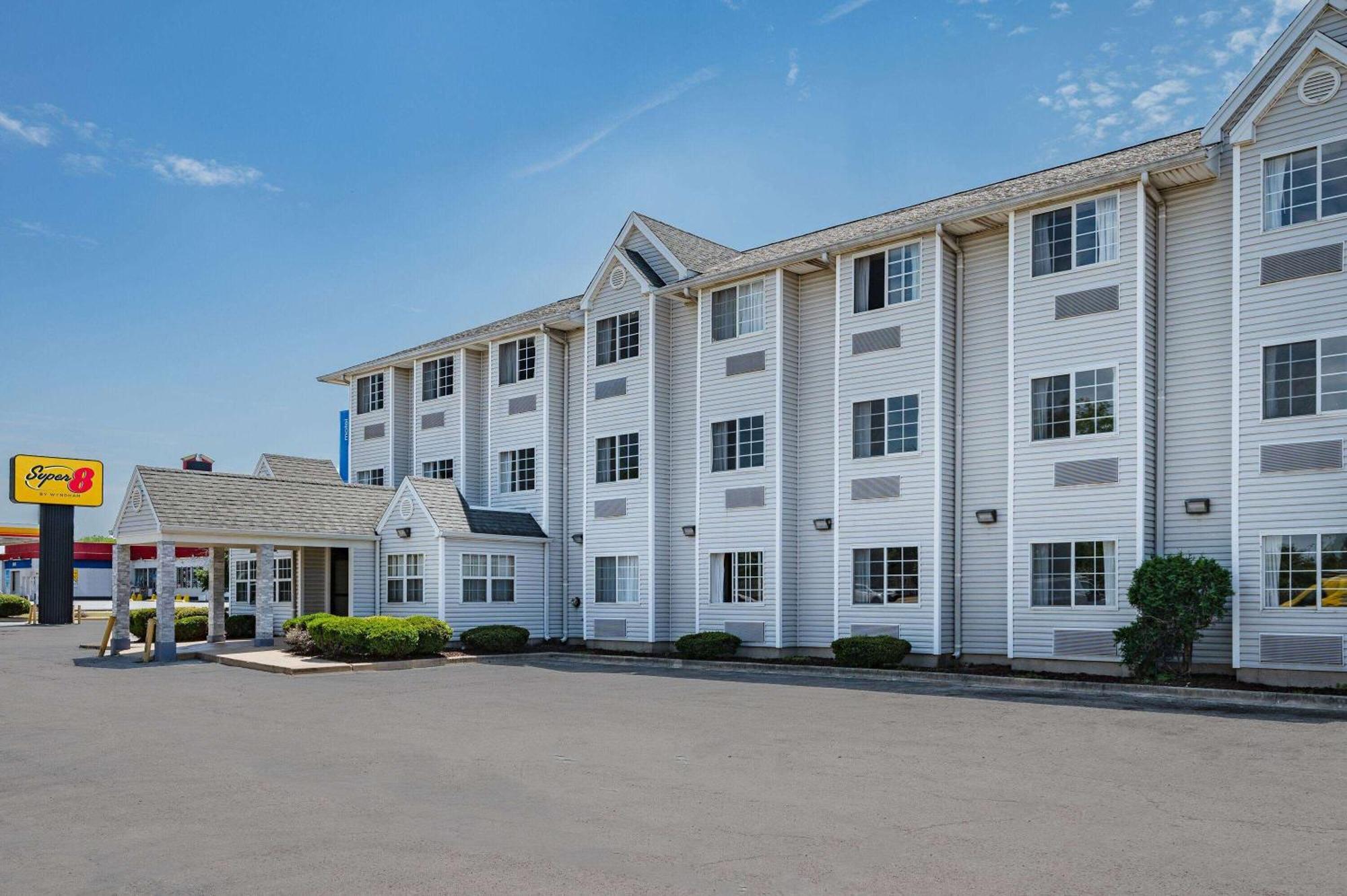 Super 8 By Wyndham Joliet Hotel ภายนอก รูปภาพ